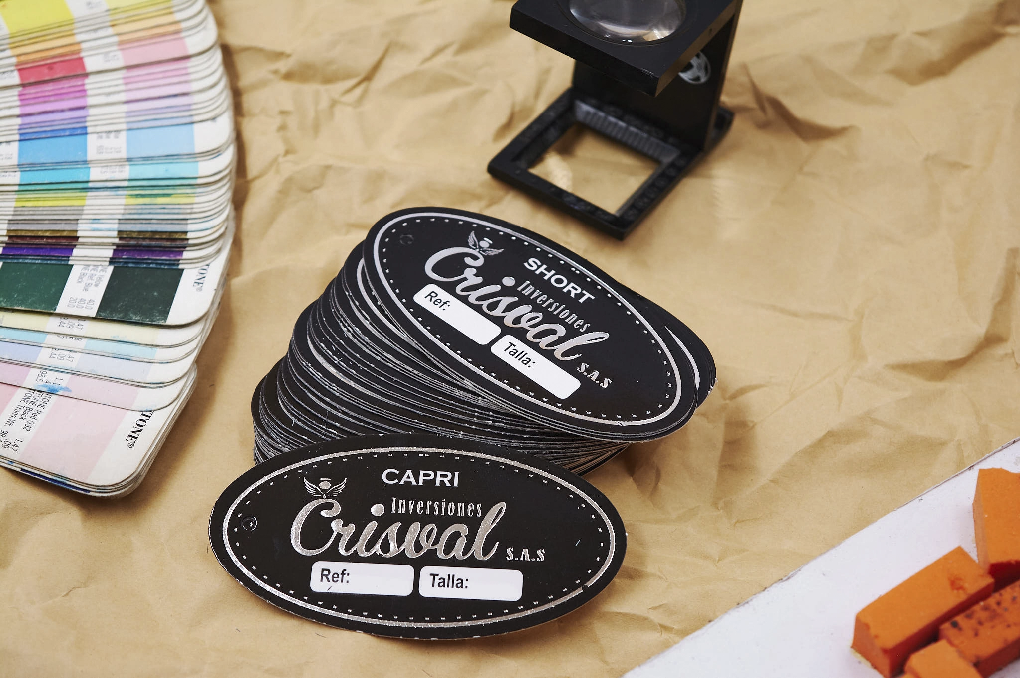 Etiqueta brillo con estampado